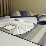 Hotel Santa Clara